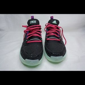 Damian Lillard’s men’s 8.5